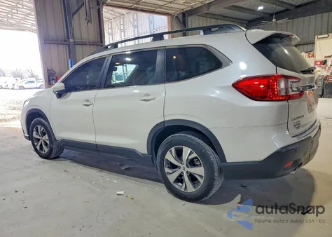 2024 Subaru Ascent Premium z USA, uszkodzony, nr VIN 4S4WMAED5R3458009